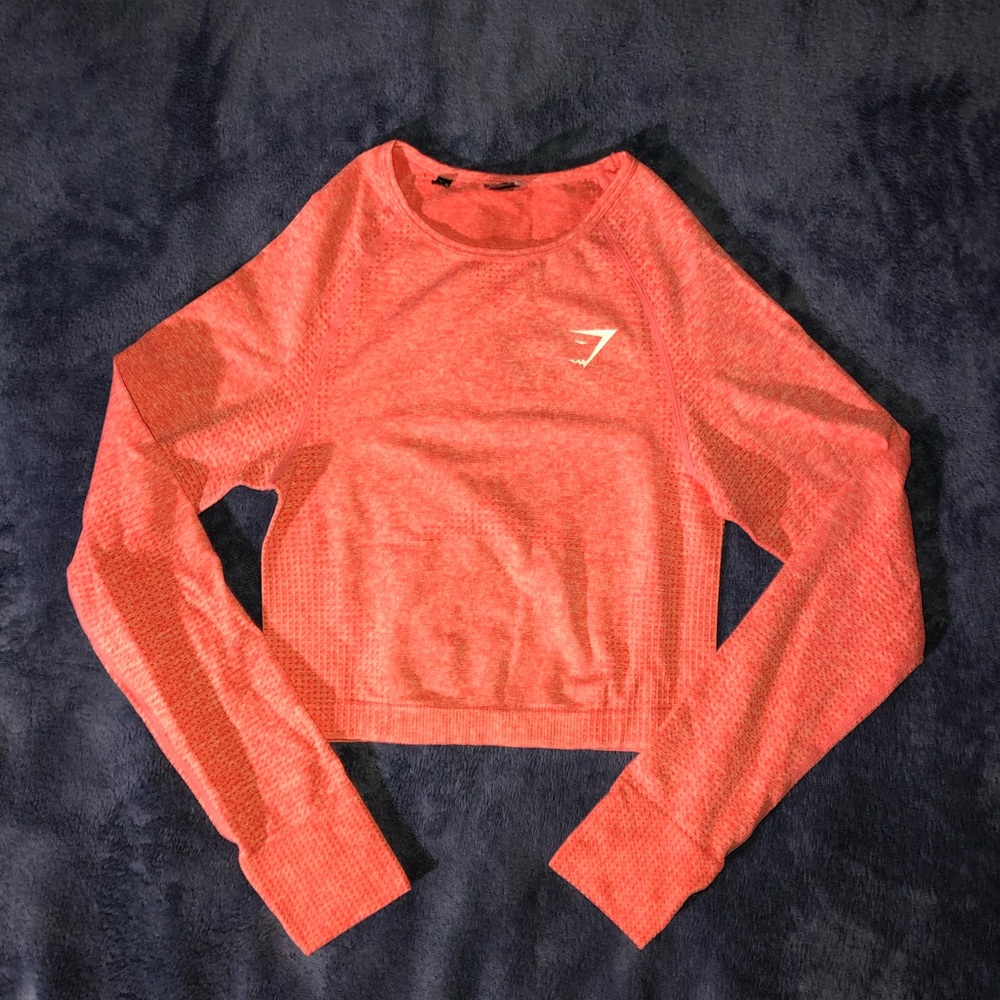 Gym shark crop top long sleeve